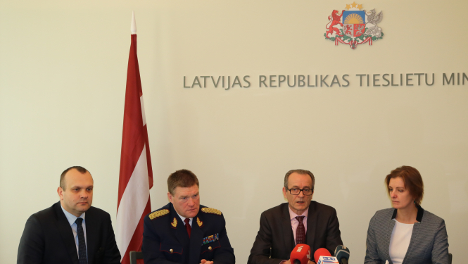 TM, tiesu varas un tiesībsargājošo iestāžu pārstāvji vienojas par kopīgu rīcību ekonomisko noziegumu apkarošanā