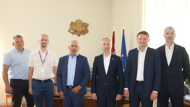 Bordāns un nekustamā īpašuma nozare