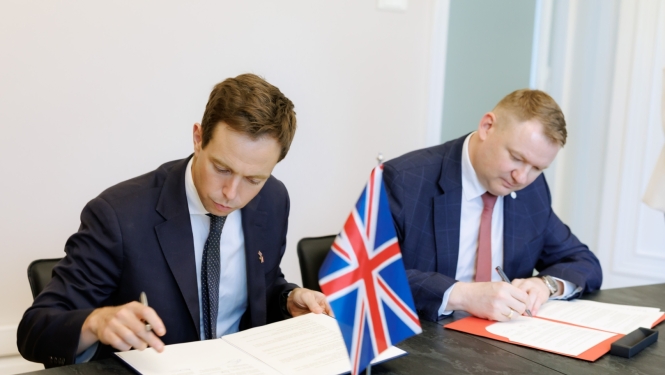 es uk