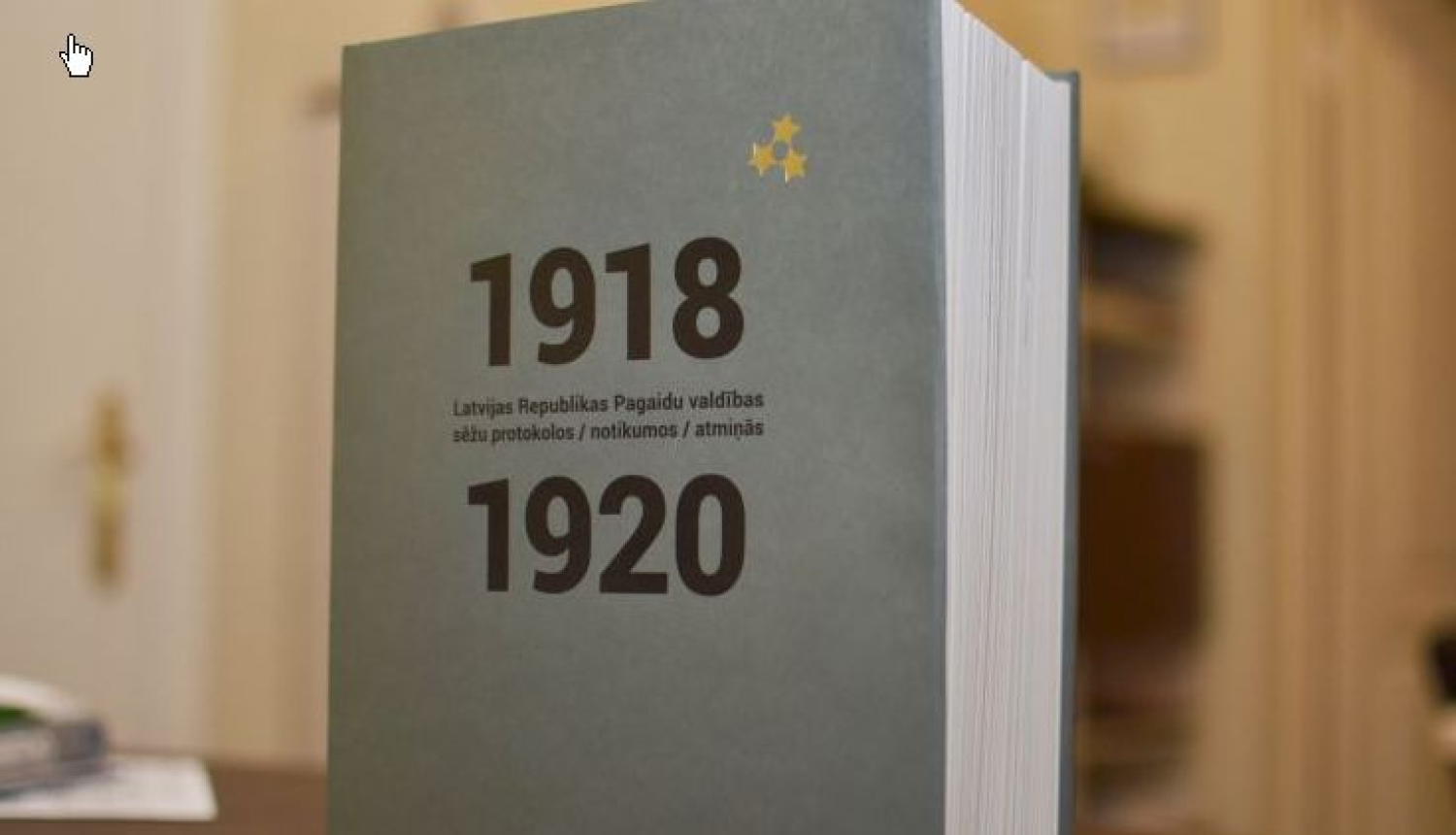 800 lappusēs par Latviju tās pirmsākumos