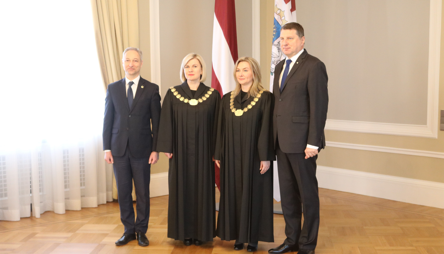 Tiesnešu saimi papildina divi jauni tiesneši