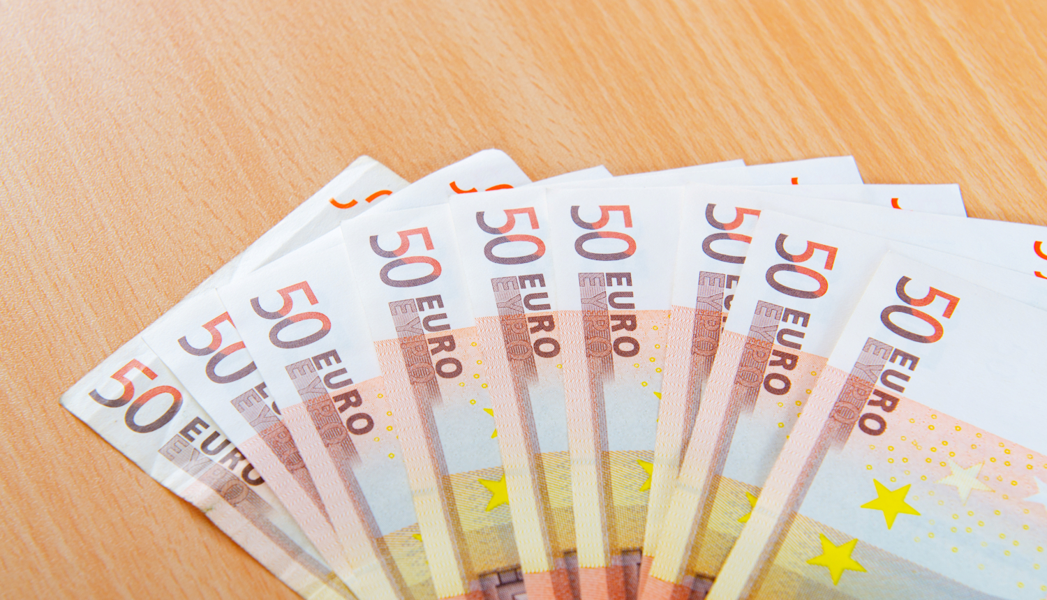 Tieslietu ministrijas komentārs par kārtību, kādā tiek izmaksāta morālo kaitējumu kompensācija un zaudējumu atlīdzības