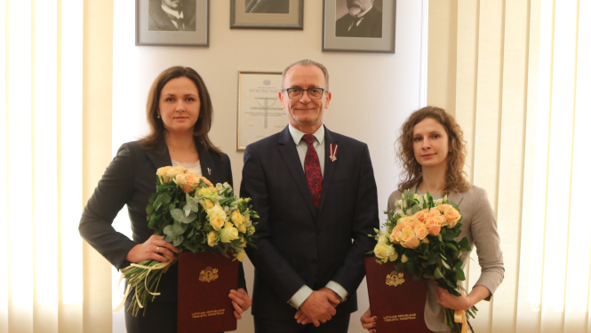 Tieslietu ministrs pieņem zvērinātu notāru palīgu svinīgo solījumu