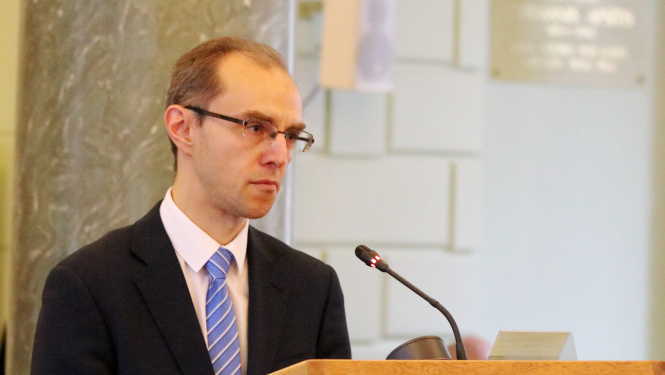 MK atbalsta priekšlikumu ST tiesneša amatam virzīt asociēto profesoru Artūru Kuču