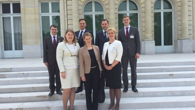 Tieslietu ministrijas vadība piedalījās OECD Publiskās pārvaldības komitejā