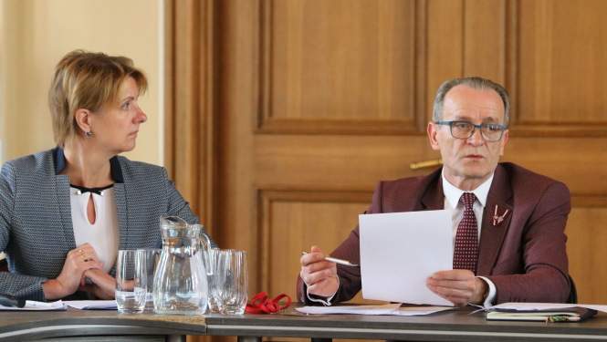 Tieslietu ministra vadībā apspriež maksātnespējas reformas gaitu