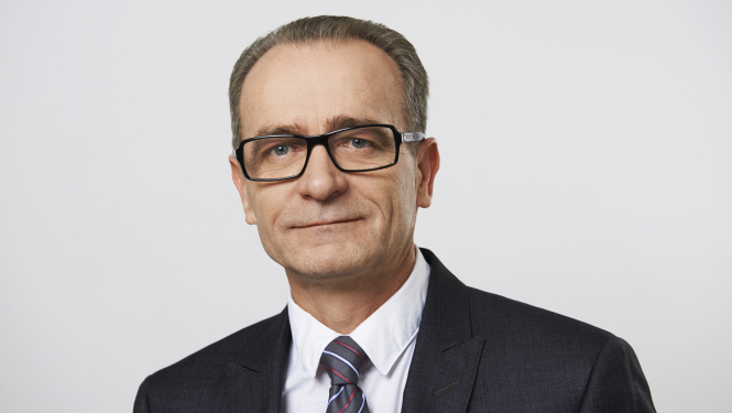 Tieslietu ministrs izsaka pateicību zvērinātiem tiesu izpildītājiem