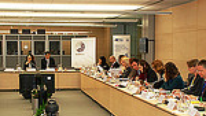 ES līmenī tiek apspriesti risinājumi naida noziegumu apkarošanā