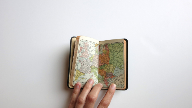 Apbalvos akcijas “Latviešu valodas kvalitāte periodiskajā presē” 2018. gada laureātus