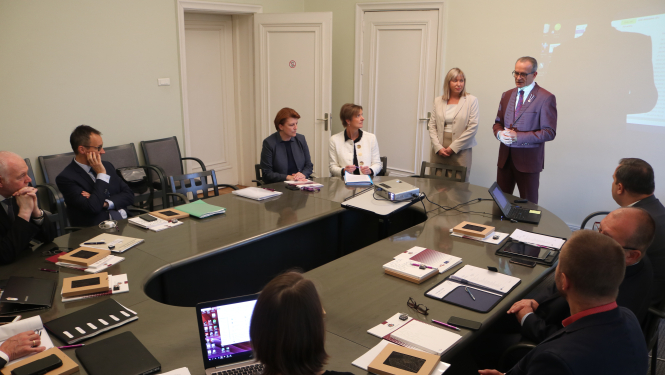 Pirmo reizi Latvijā viesojas EuroPris valdes delegācija