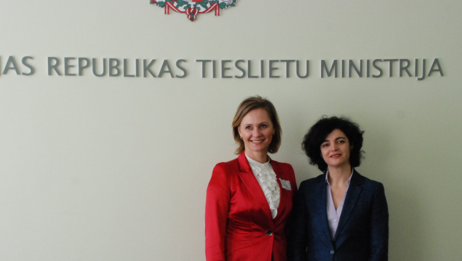 Tieslietu ministre un Spānijas vēstniece pārrunā aktualitātes tieslietu jomā