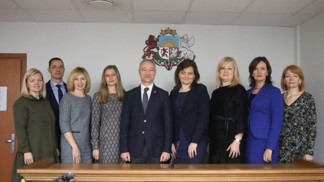 Tieslietu ministrs ar tiesnešiem apspriež Ekonomisko lietu tiesas izveidi