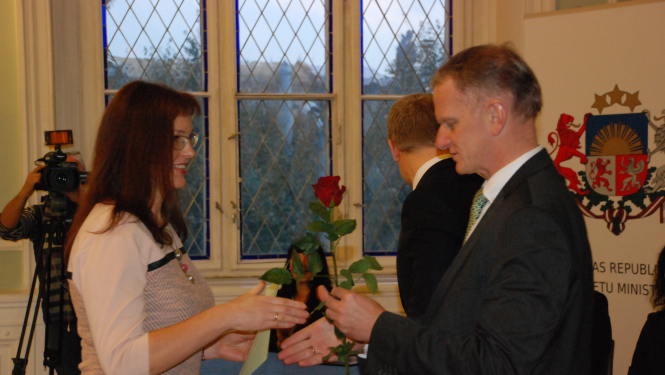 Pirmie mediatori saņēmuši sertifikātus