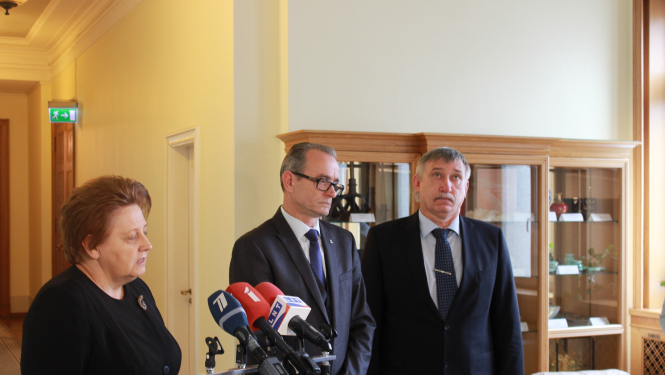 Ministrijas izstrādās konkrētus priekšlikumus stingrākai sistēmai bērnu aizsardzībā pret dzimumnoziegumiem