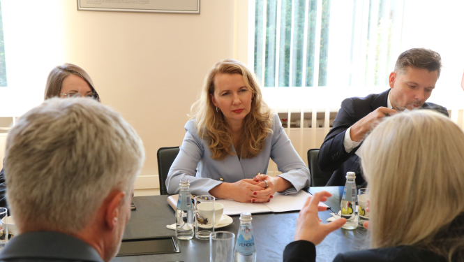 ministre ar vācijas lejassaksijas ministri