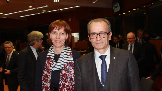 Dzintars Rasnačs piedalās ārkārtas Padomē Briselē