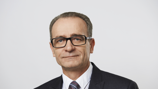 Tieslietu ministrs izsaka pateicību zvērinātiem tiesu izpildītājiem