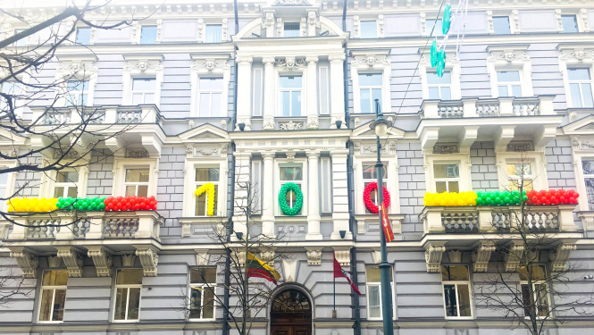 Lietuvas kolēģus simtgades svētkos tieslietu ministrs uzrunā lietuviešu valodā