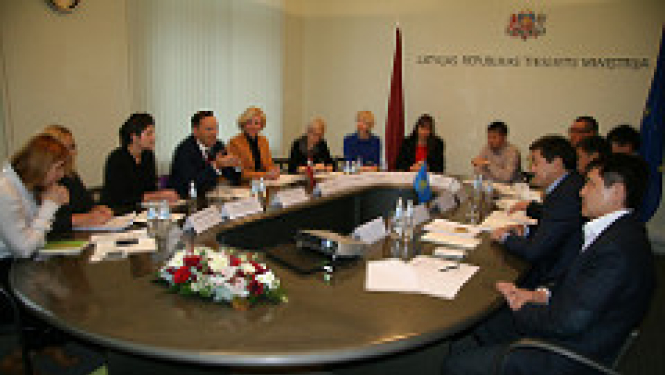 Latvija un Kazahstāna pārņem labo praksi e – risinājumu ieviešanā tieslietu nozarē