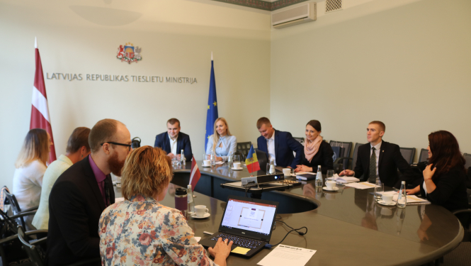 Moldovas Republikas Nacionālā personas datu aizsardzības centra pārstāvji pieredzes apmaiņas vizītē viesojas Latvijā