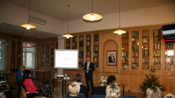 Tiesu komunikatoru seminārā par mūsdienu komunikācijas tendencēm un sadarbību ar medijiem