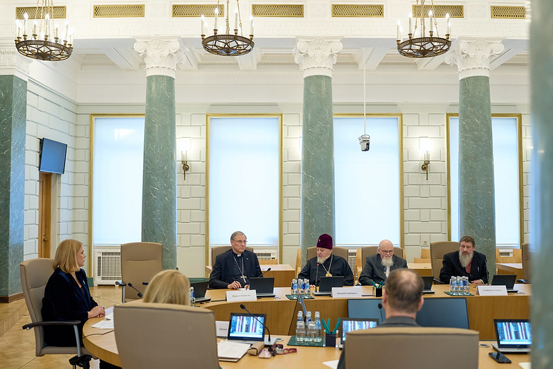 Garīgo lietu padomes sēde