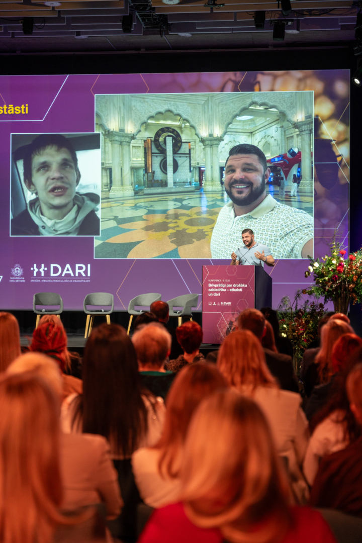 Brīvprātīgi CIlvēks -cilvēkam