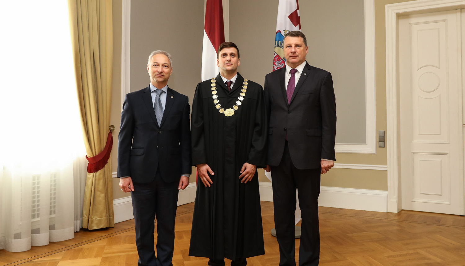 Tieslietu ministrs piedalās svinīgajā tiesneša zvēresta nodošanas ceremonijā