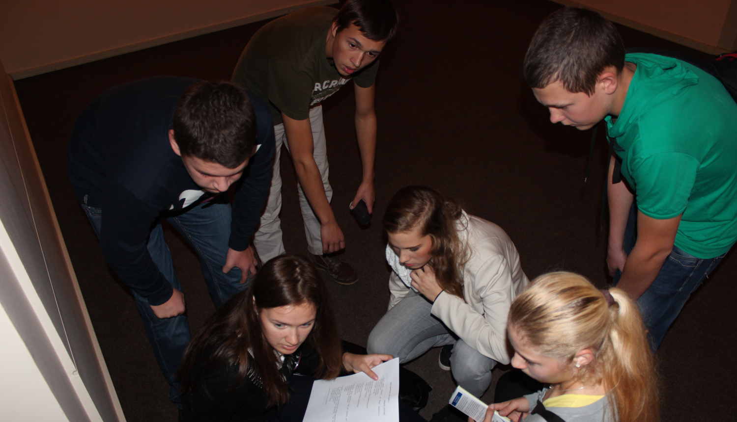 Atraktīvā komandu spēlē skolēni iepazīst tieslietu sistēmu