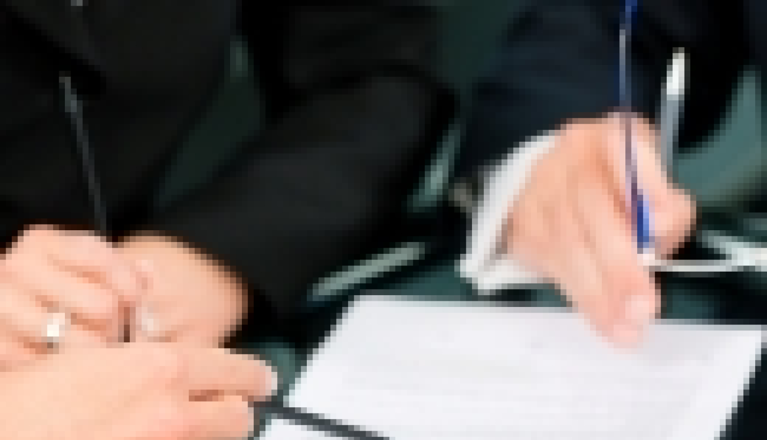 Par būtiskiem pārkāpumiem tieslietu ministrs no amata atceļ tiesu izpildītāju Andri Sladzu