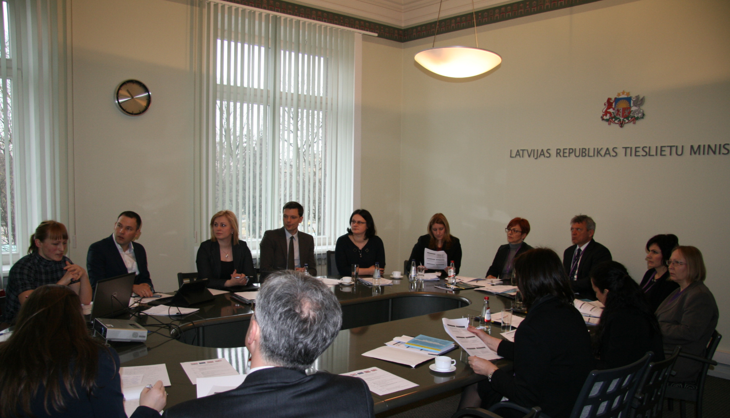 Horvātijas delegācija iepazīstas ar Latvijas tieslietu sistēmu