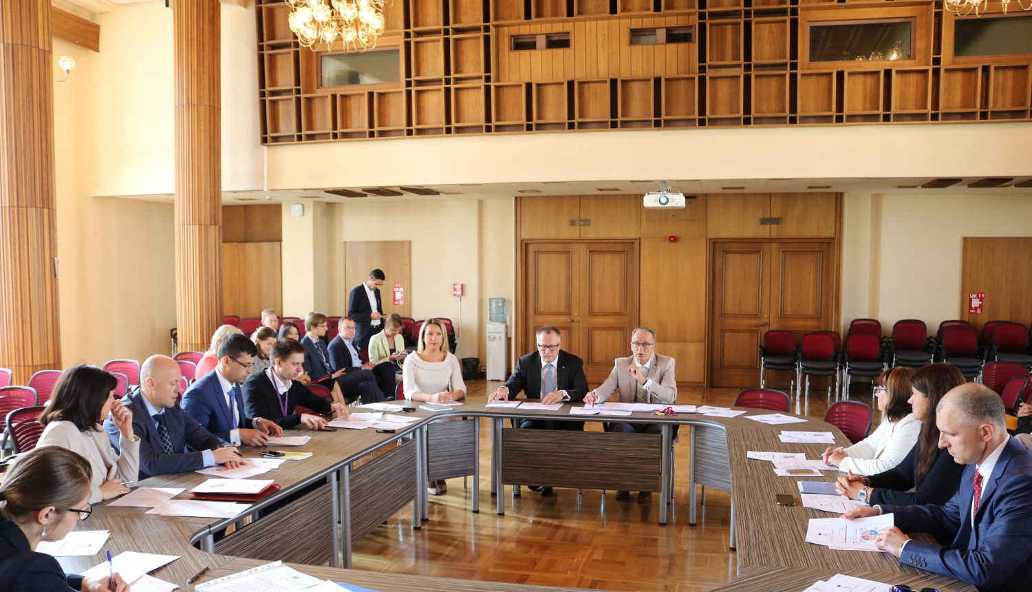 Tieslietu ministra vadībā apspriež administratoru profesijas reformas īstenošanu