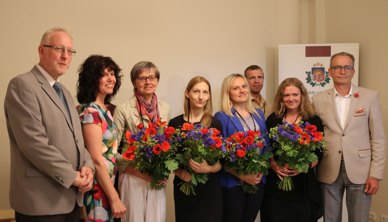 Valsts valodas centra sabiedriskie palīgi sniegs konsultācijas Daugavpilī, Rīgā, Smiltenē, Kārsavā un Rēzeknes novadā