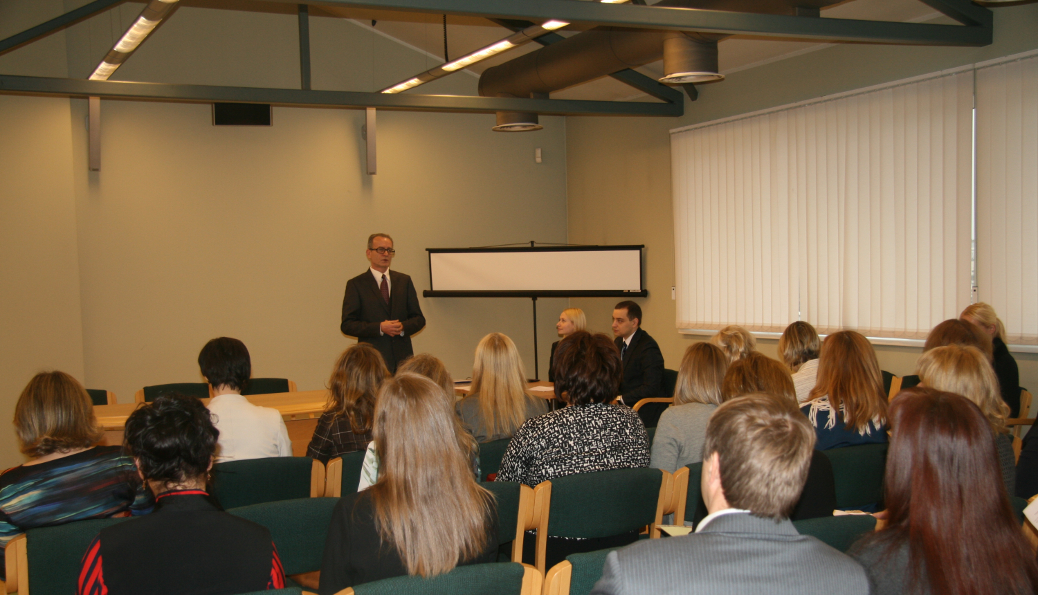 Tieslietu ministrs sasauc pirmo sertificētu mediatoru kopsapulci