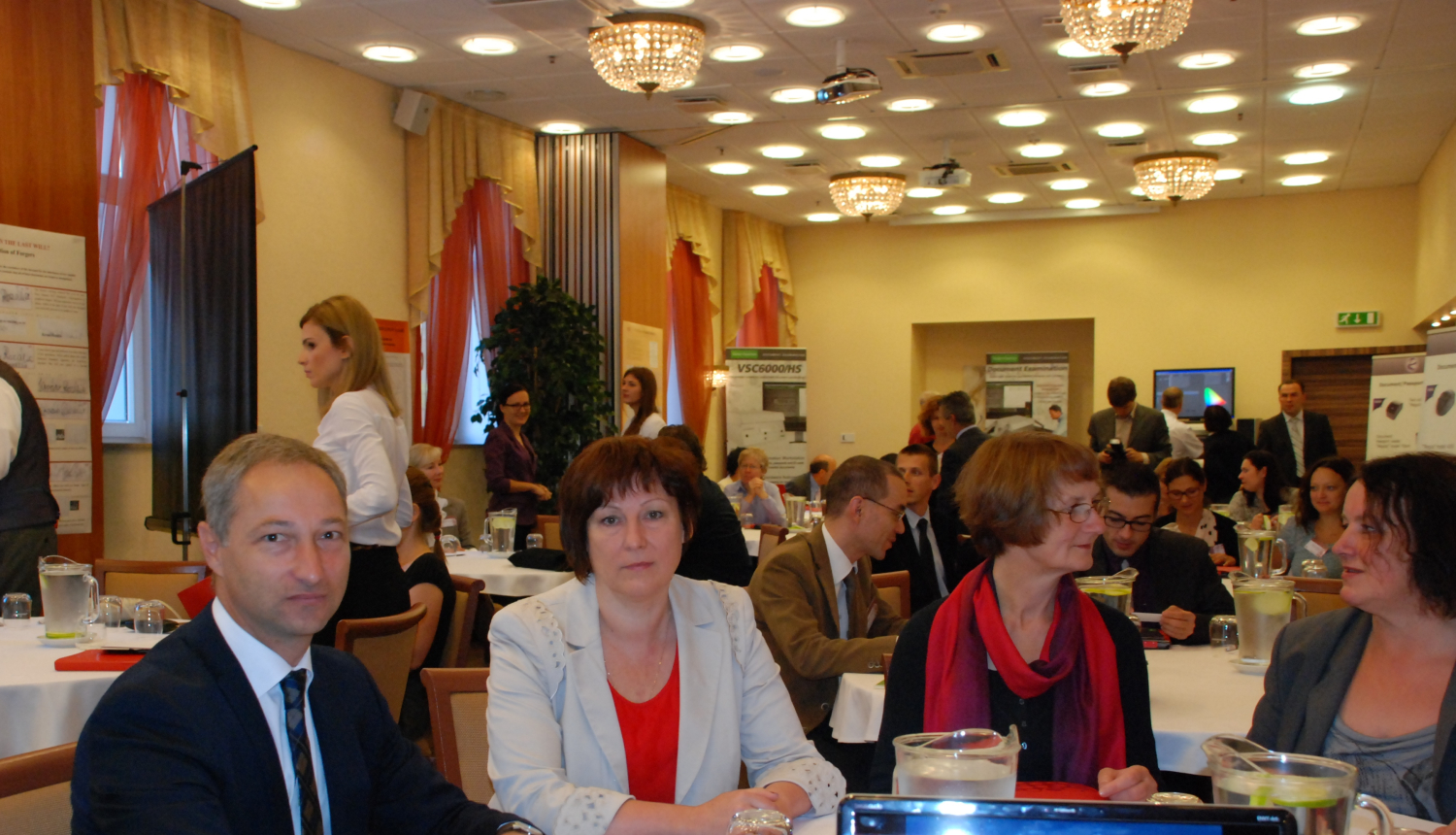 Tieslietu ministrs Jānis Bordāns atklāj Eiropas rokrakstu ekspertu konferenci Rīgā