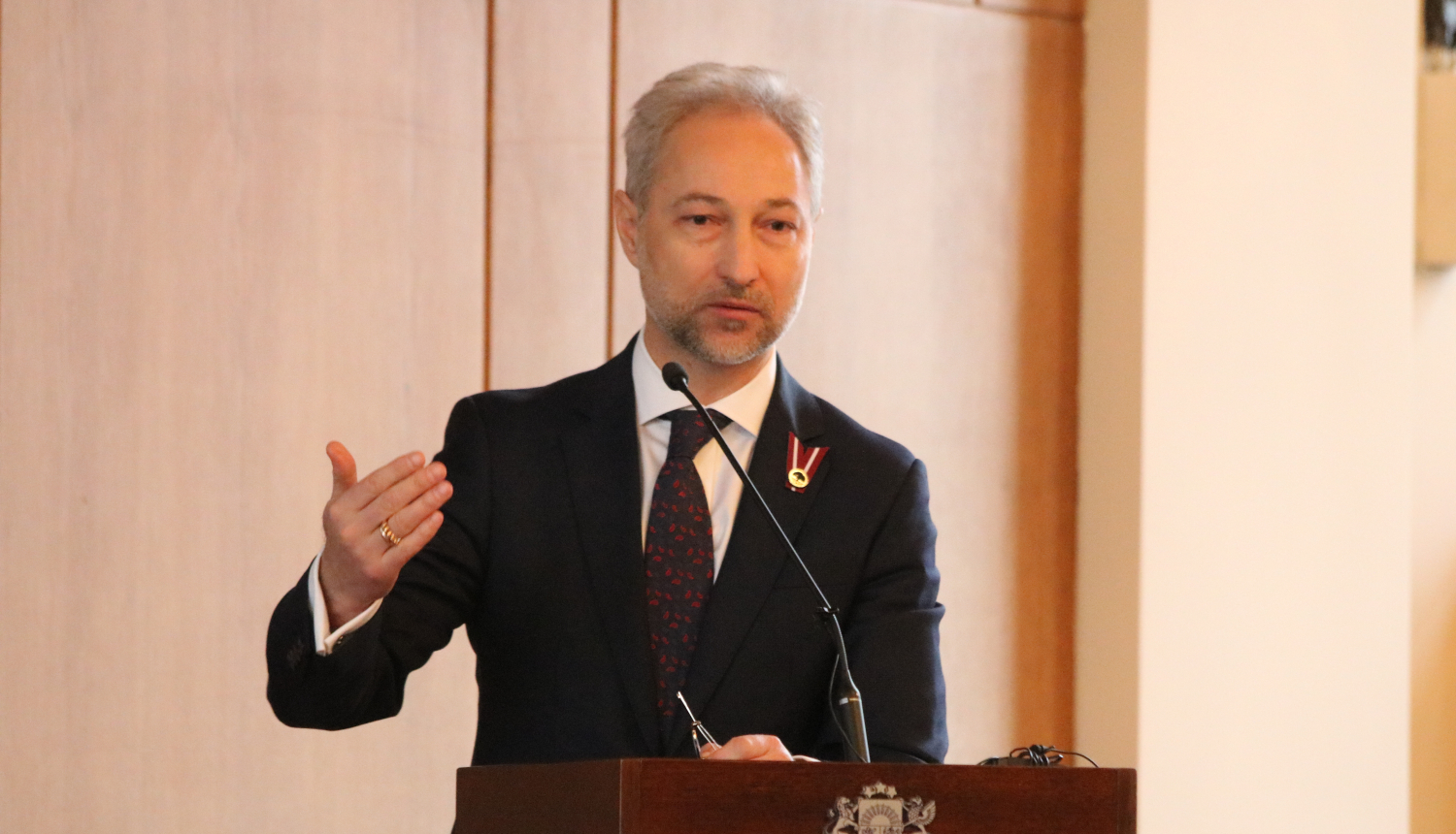 Tieslietu ministrs atzinīgi novērtē Rīgas apgabaltiesas darbu