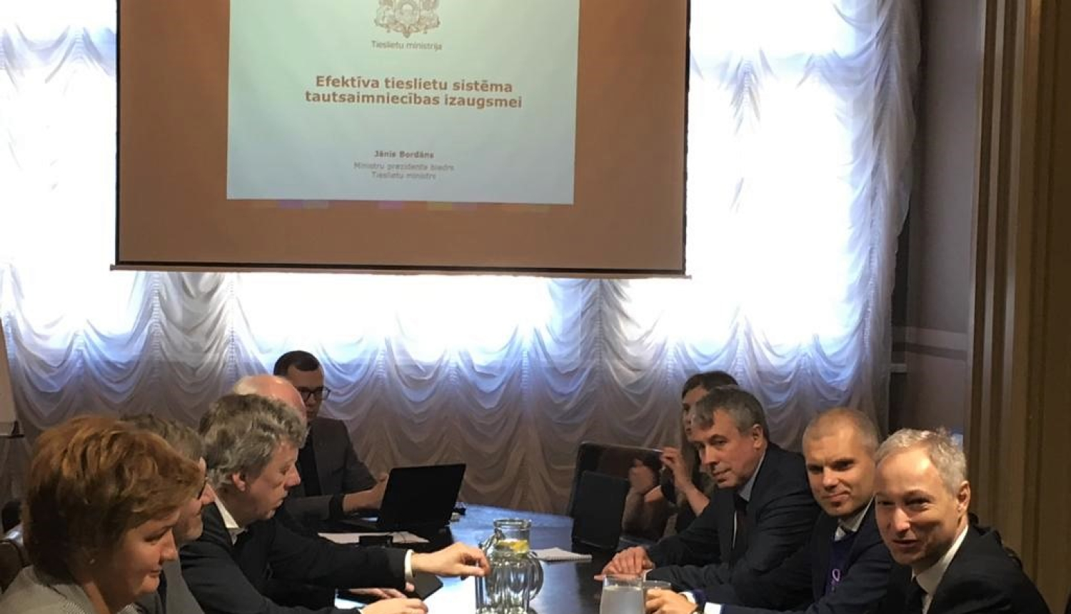 Tieslietu ministrs tiekas ar LTRK pārstāvjiem