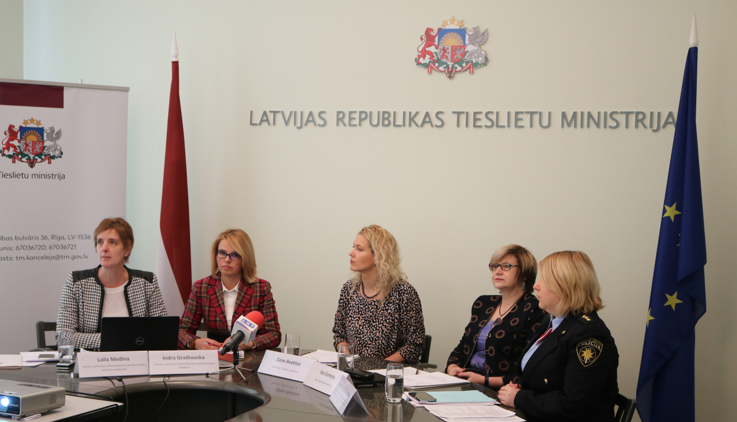 PREZENTĀCIJA: Vardarbības apkarošana ģimenē un cietušo aizsardzība pret vardarbību