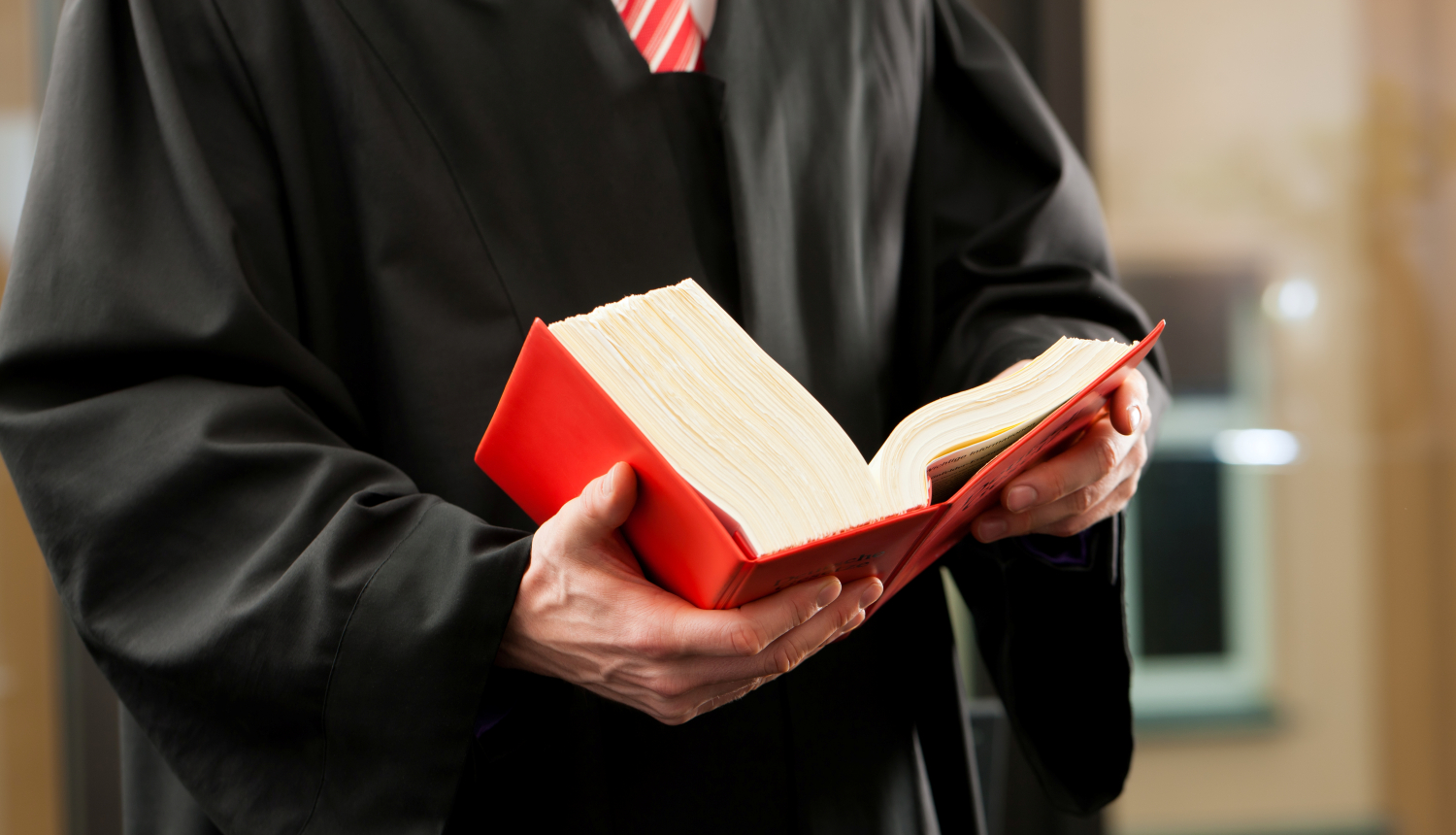 Tieslietu ministrijas komentārs par Satversmes tiesas spriedumu tiesnešu atalgojuma lietā