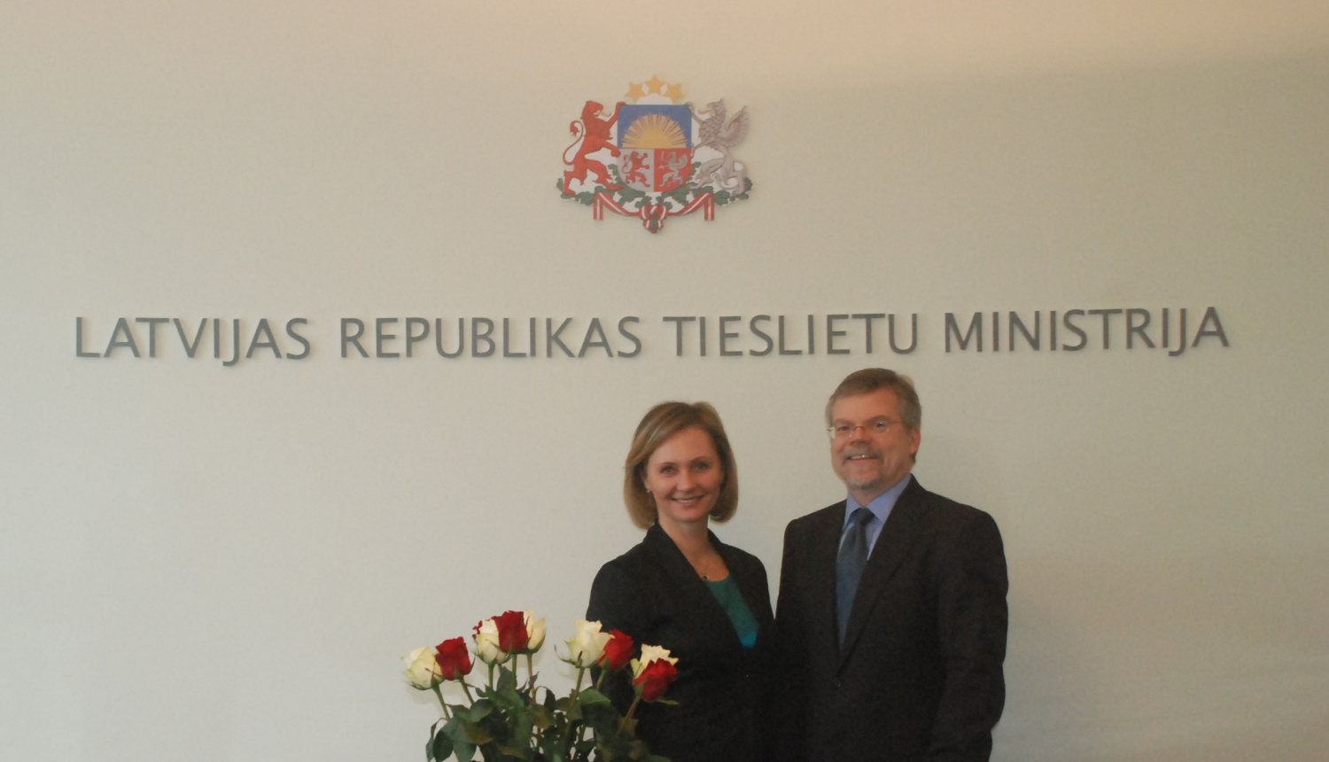 Tieslietu ministre tiekas ar Vācijas, Nīderlandes, ASV un Lielbritānijas vēstniekiem