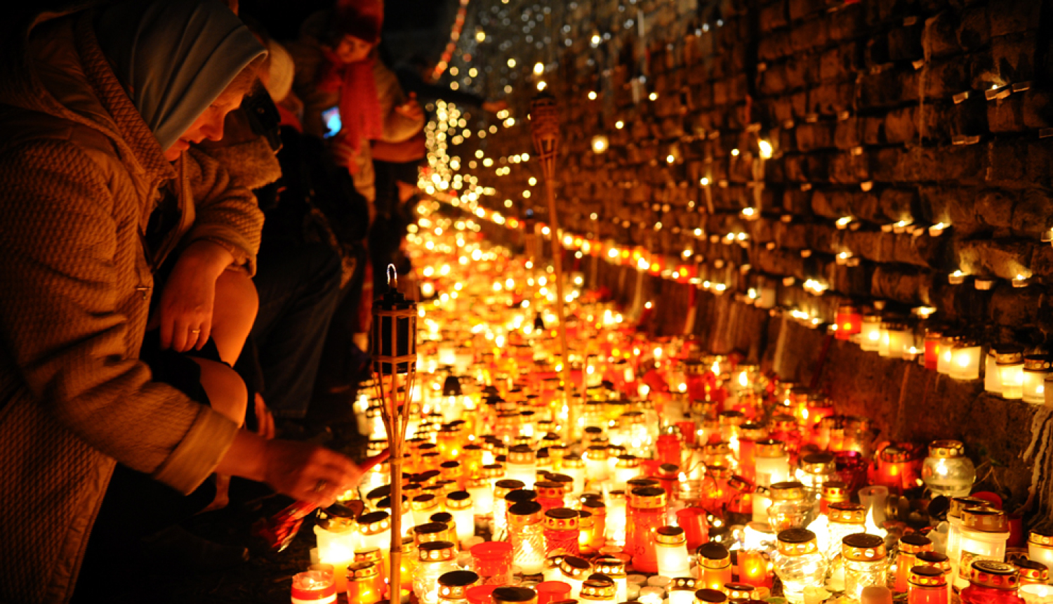 Tieslietu ministrs Jānis Bordāns un valsts sekretārs Raivis Kronbergs sveic Lāčplēša dienā!