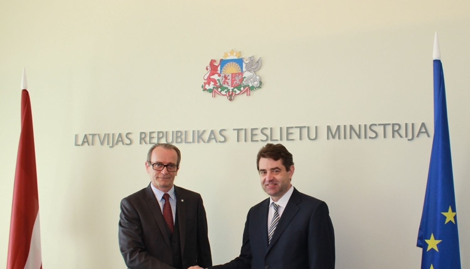 Tieslietu ministrs un Ukrainas vēstnieks uzsver nepieciešamību turpināt abu valstu sadarbību tieslietās