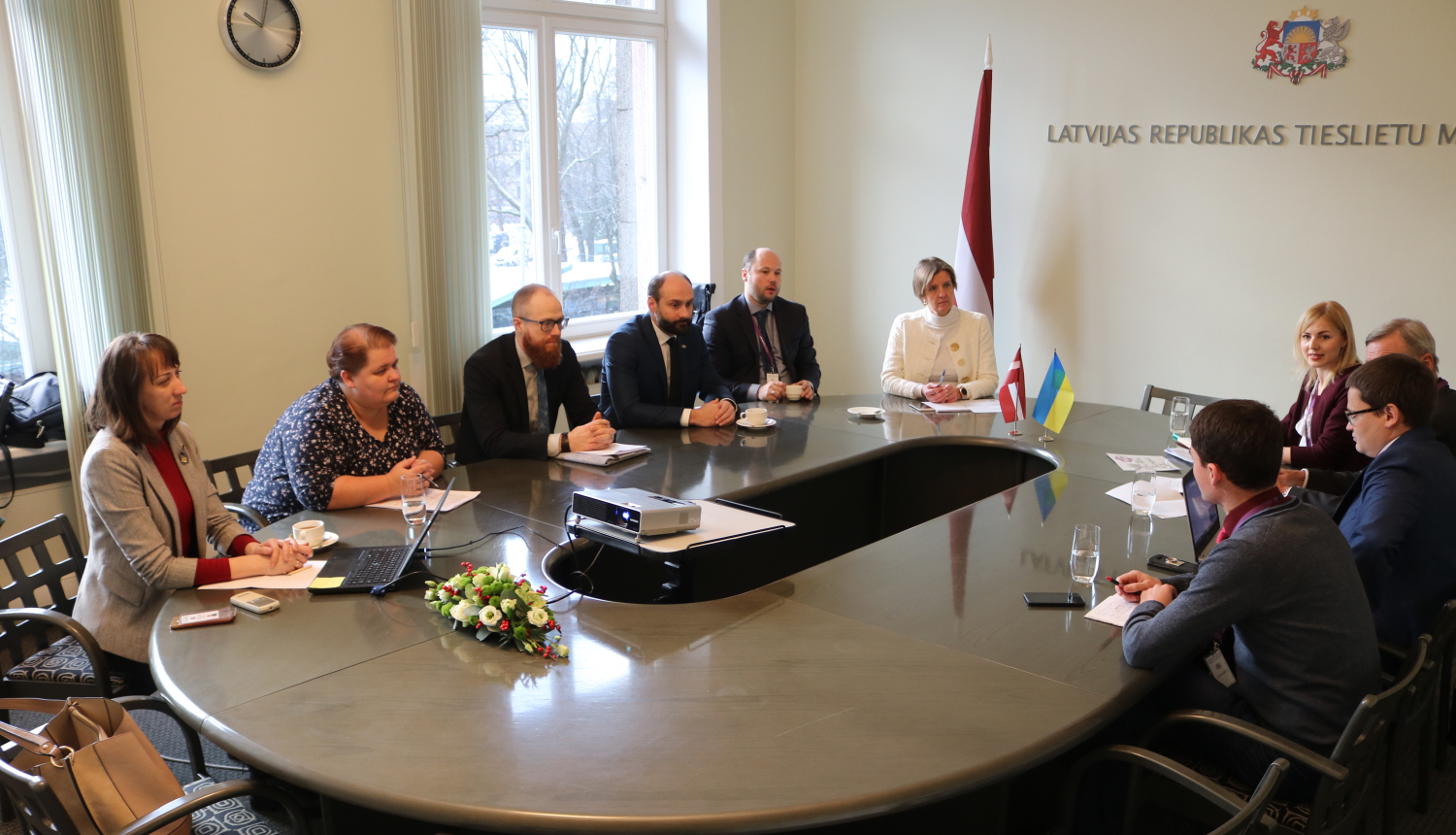 Tieslietu ministrijā viesojas pārstāvji no Ukrainas un Norvēģijas tieslietu un korekcijas dienestu nozarēm