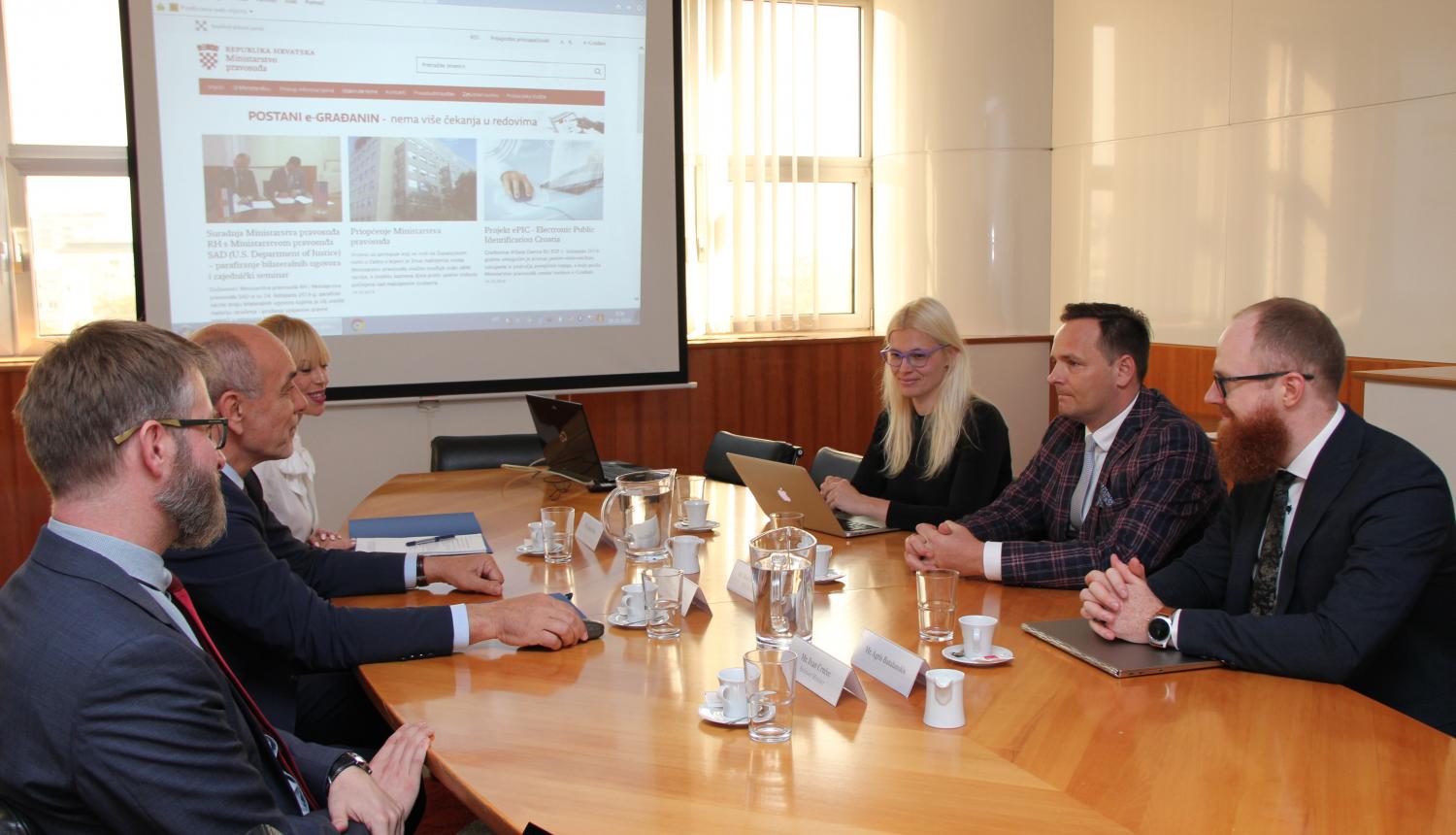 R.Kronbergs dalās pieredzē ar Horvātiju par Latvijas prezidentūru ES Padomē