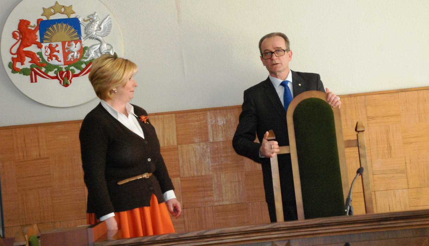 Tieslietu ministrs Dzintars Rasnačs gandarīts par pozitīvajiem darba rezultātiem Rīgas pilsētas Zemgales priekšpilsētas tiesā