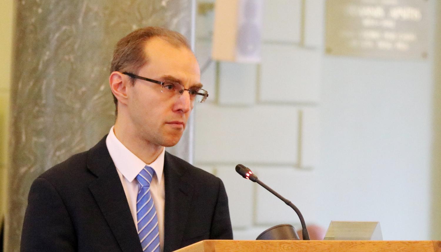 MK atbalsta priekšlikumu ST tiesneša amatam virzīt asociēto profesoru Artūru Kuču