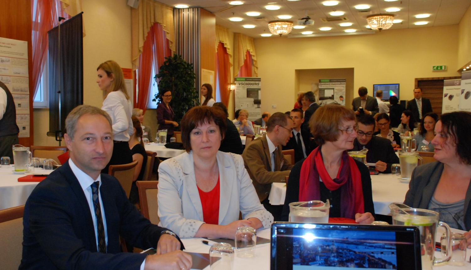 Tieslietu ministrs Jānis Bordāns atklāj Eiropas rokrakstu ekspertu konferenci Rīgā