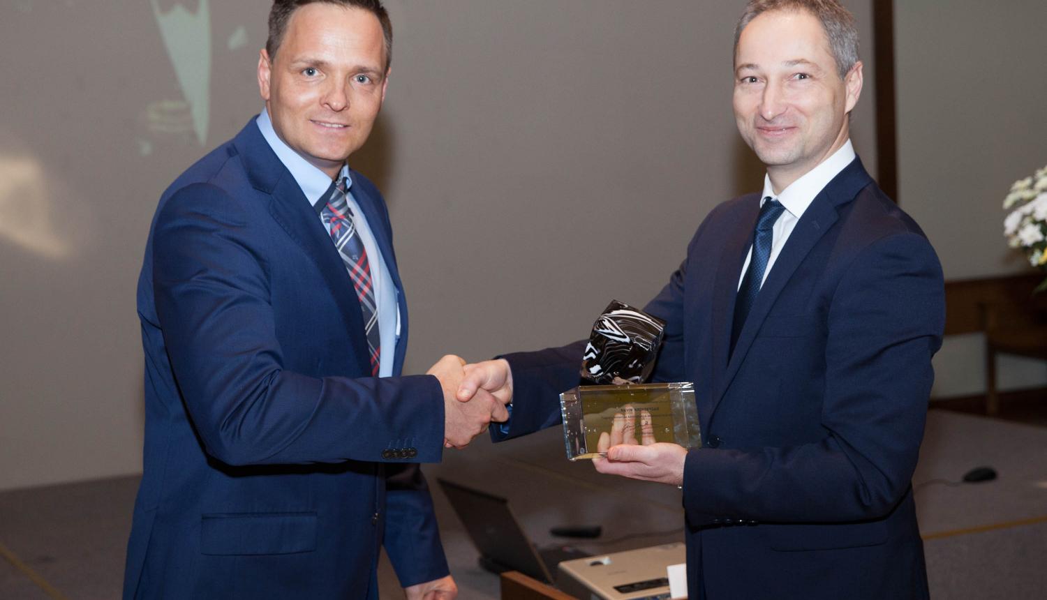 Tieslietu ministra balvu „Jaunrade tiesiskai Latvijai” 2014 saņem Tieslietu ministrijas Administratīvā departamenta direktors Raivis Kronbergs