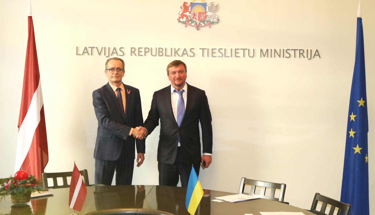 Latvijas un Ukrainas ministri vienojas par sadarbības stiprināšanu tieslietās